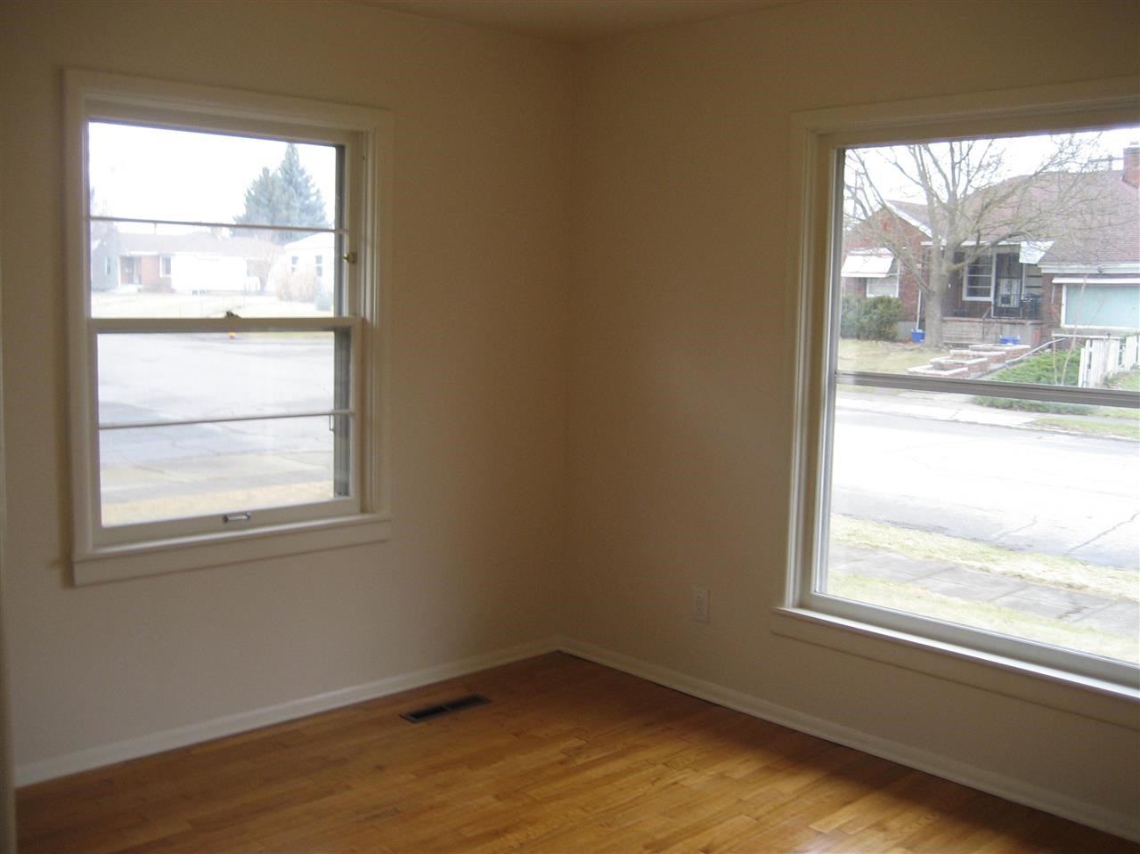 2423 N Wall St - Photo 14