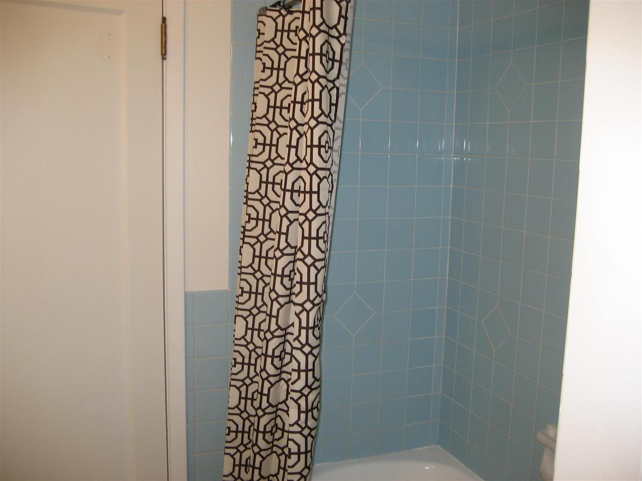 2423 N Wall St - Photo 16