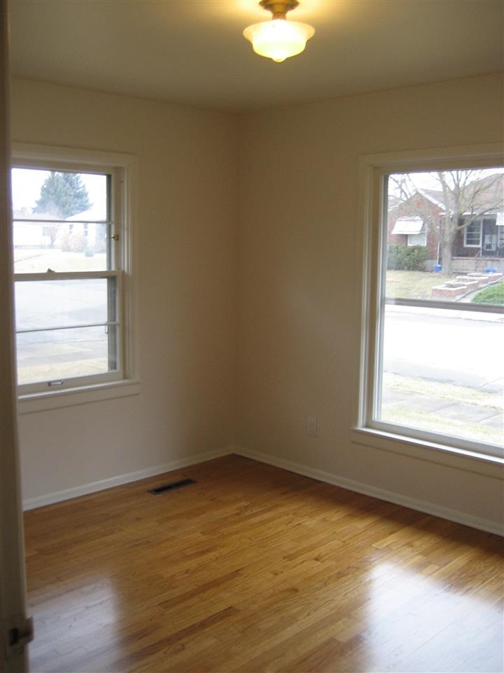 2423 N Wall St - Photo 10