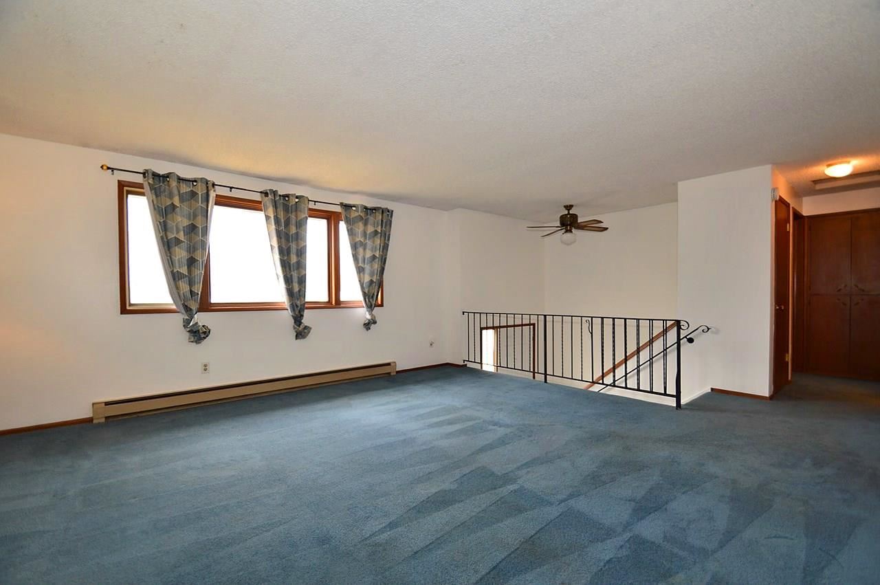 1904 N Bessie Rd - Photo 3