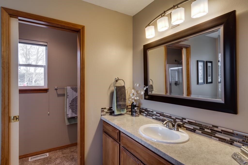 2410 S Sumner Ln - Photo 14