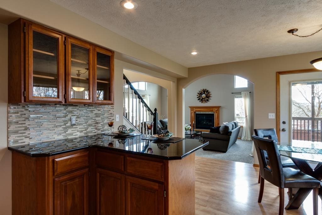 2410 S Sumner Ln - Photo 8