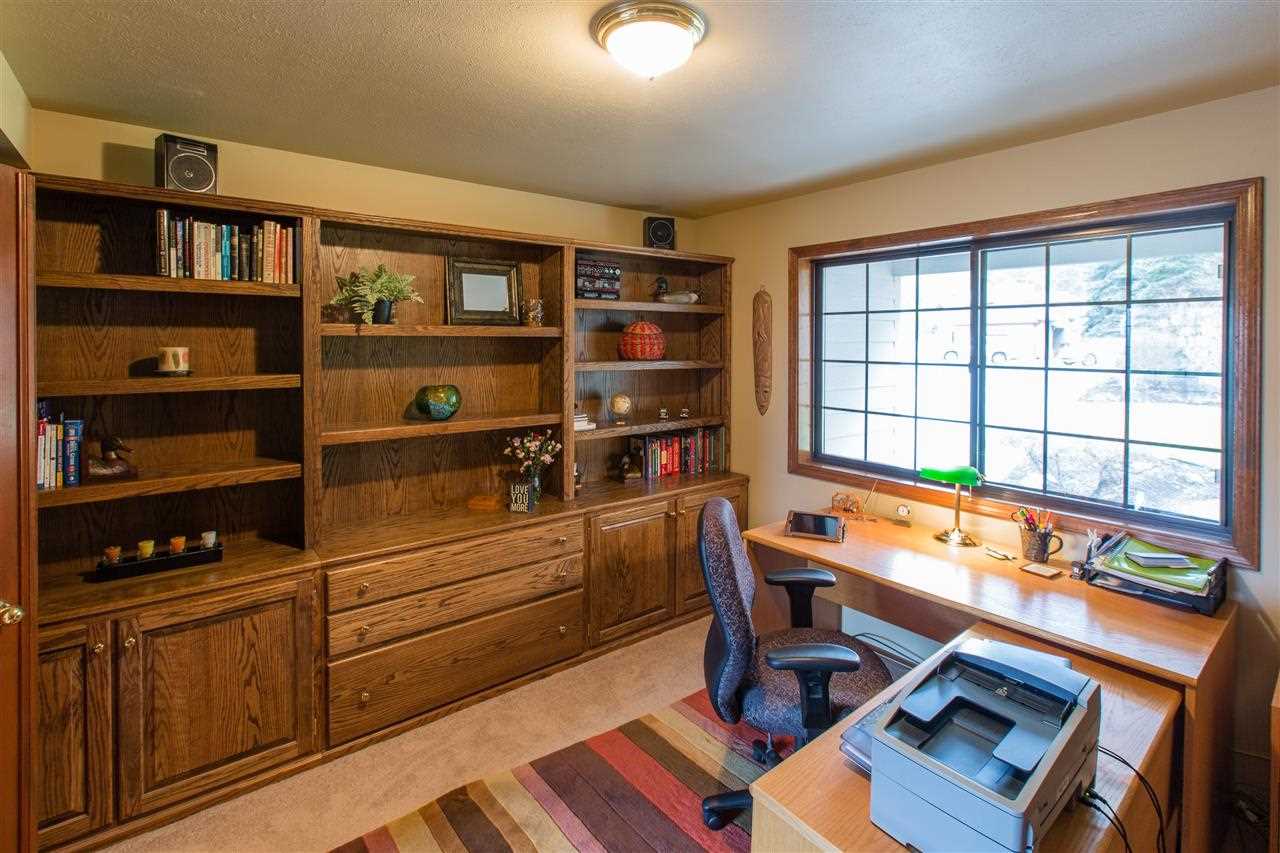 5504 S Pawnee Ct - Photo 10