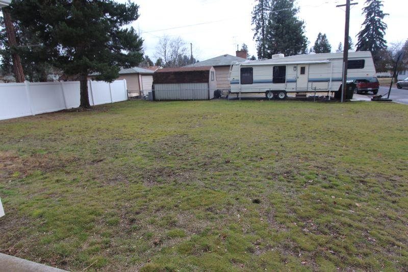 4129 W Crown Ave - Photo 16