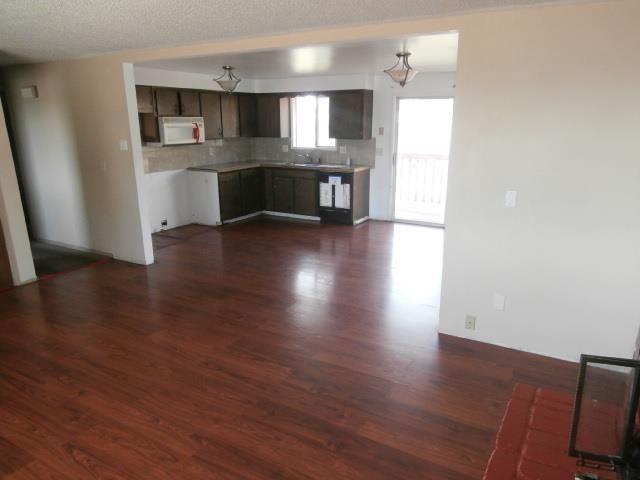 402 Presley Dr - Photo 4