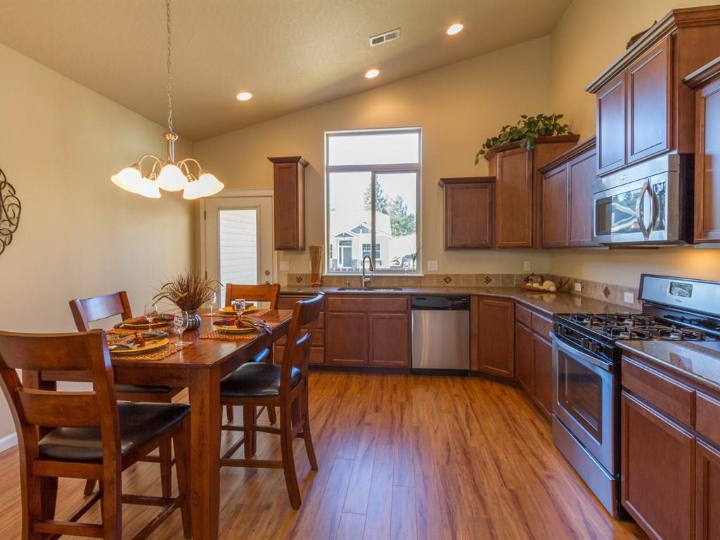7611 E Ruby Ln - Photo 6