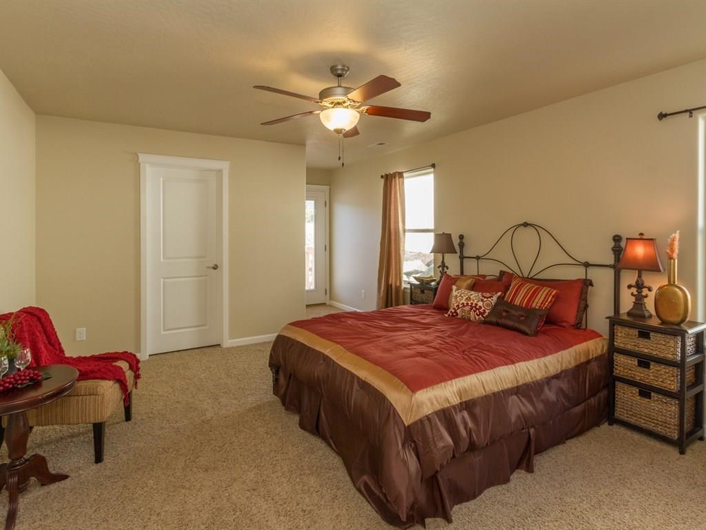 7611 E Ruby Ln - Photo 8