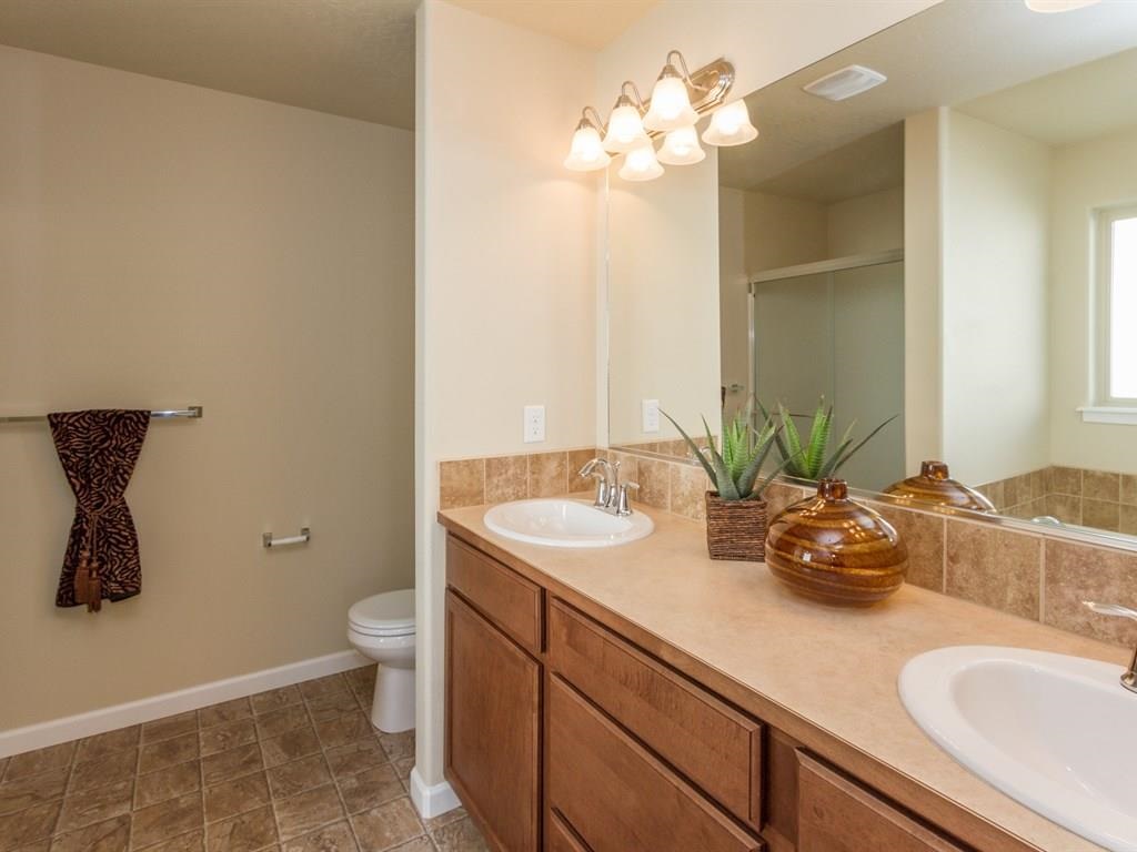 7611 E Ruby Ln - Photo 10