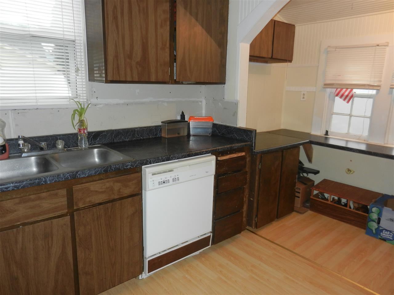 1221 E 12TH Ave - Photo 3