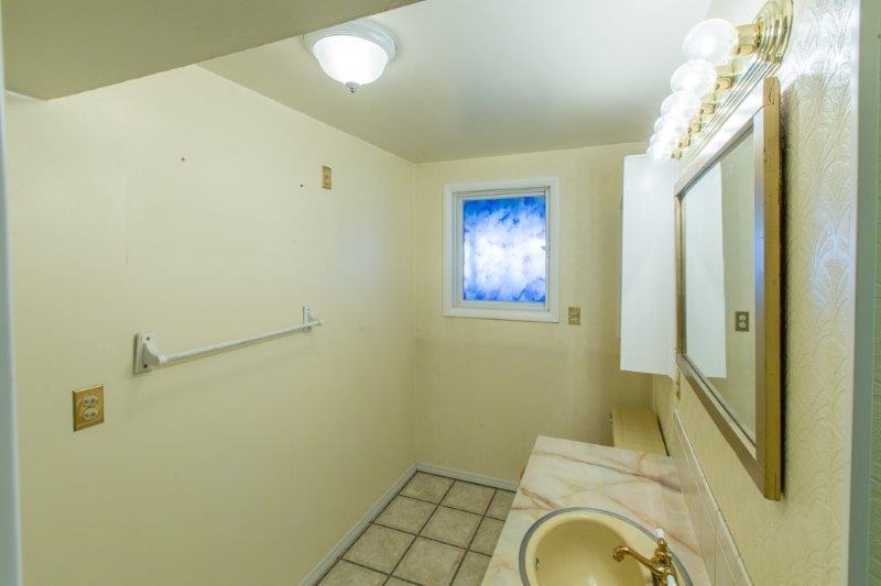 1105 E Bedivere Dr - Photo 18