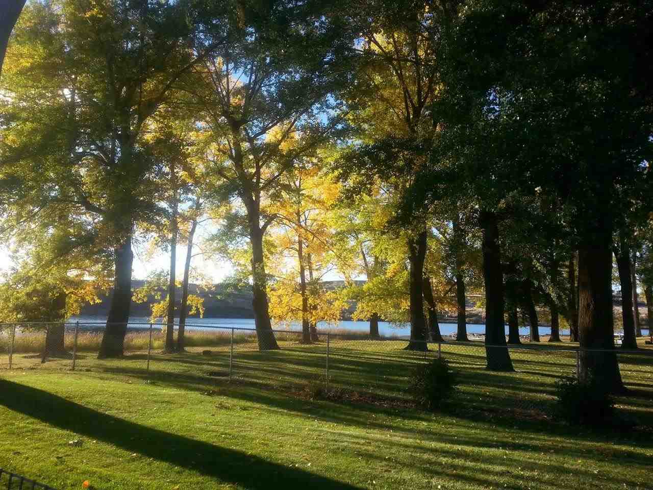 1993 Sprague Lake Resort Road N - Photo 3