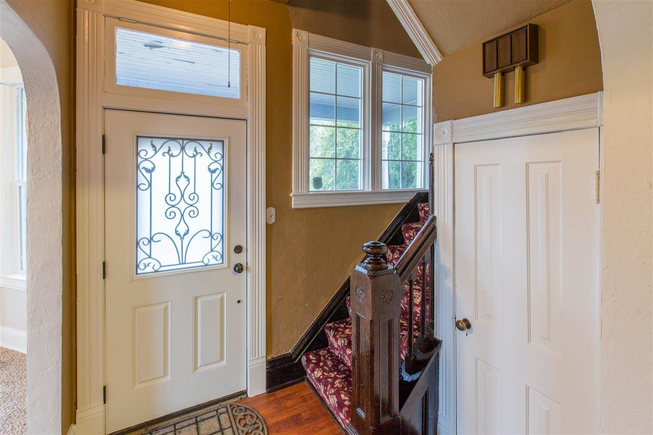 1317 E Newark Ave - Photo 3