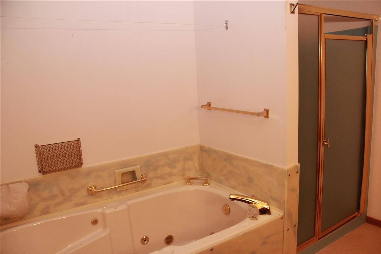 2203 W Strong Rd - Photo 16
