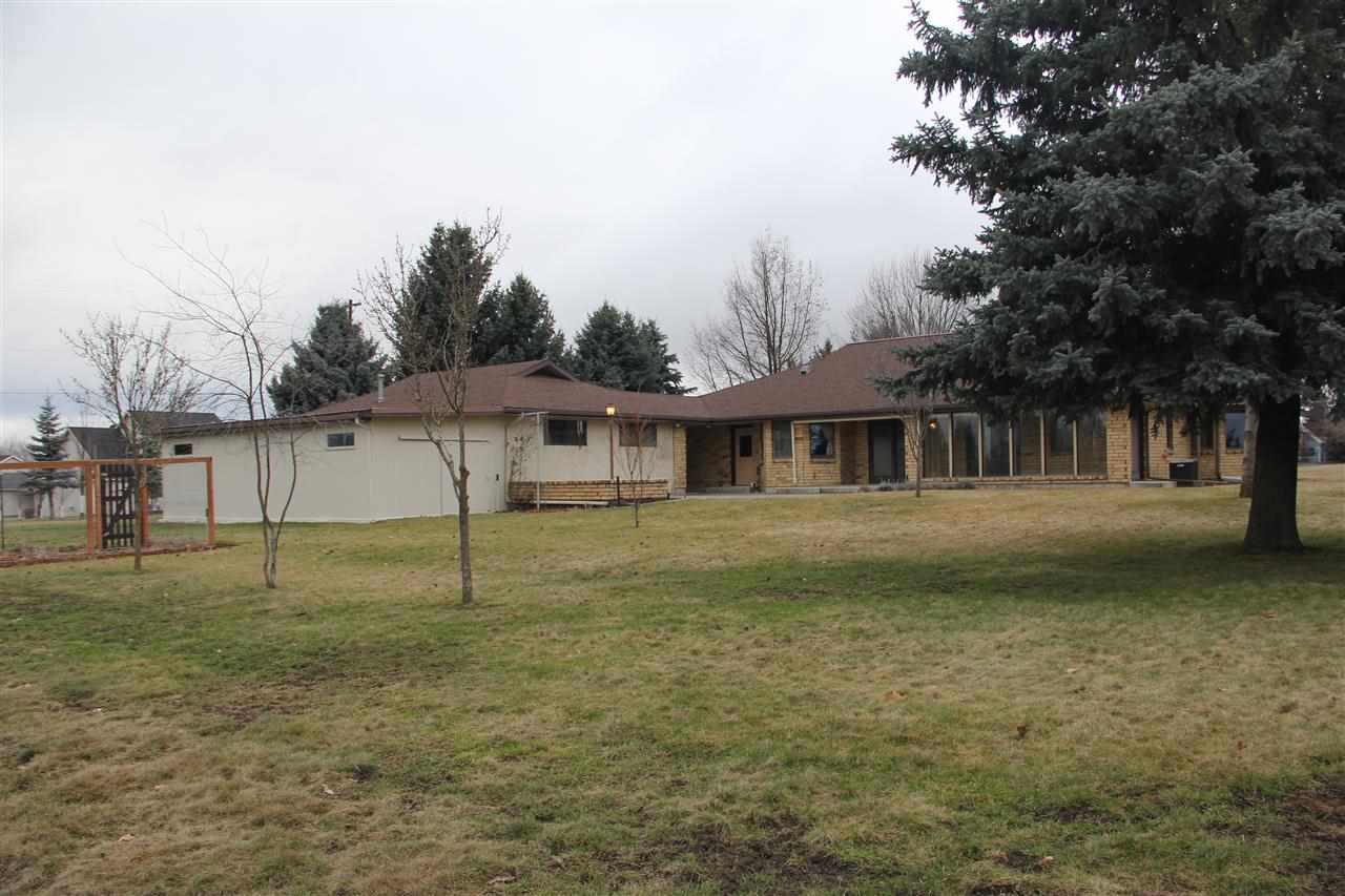 2203 W Strong Rd - Photo 18