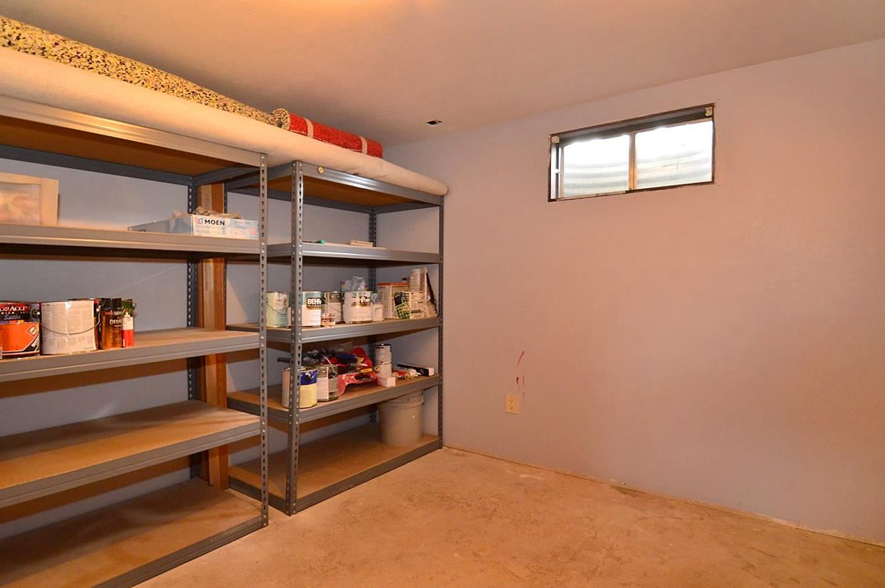 3221 E 24th Ave - Photo 17