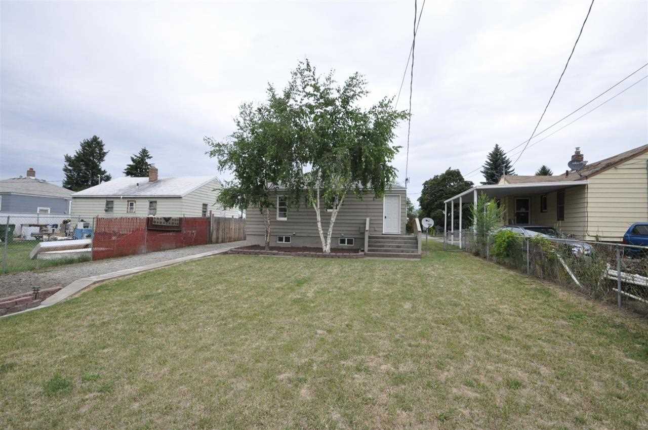 2208 E LONGFELLOW Ave - Photo 15
