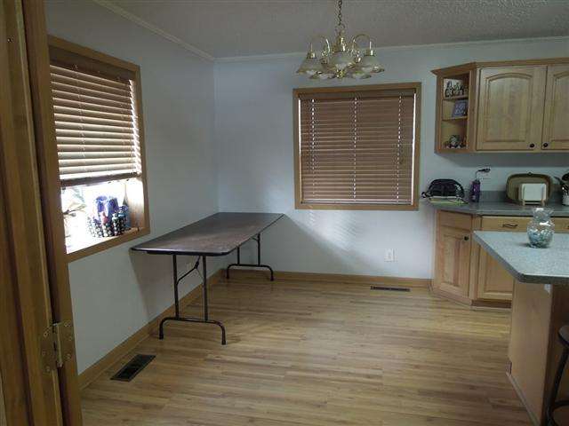 11511 E 12th Ave - Photo 4