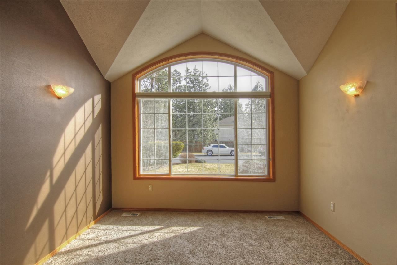 4803 E Woodglen Rd - Photo 3