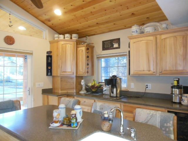 6006 S PITTSBURG St - Photo 5