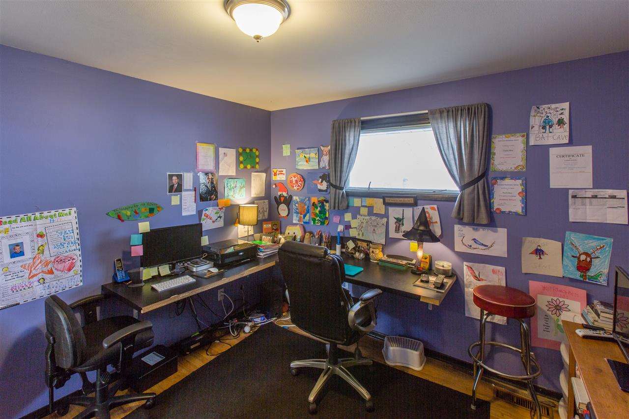 13204 E 11th Ave - Photo 12