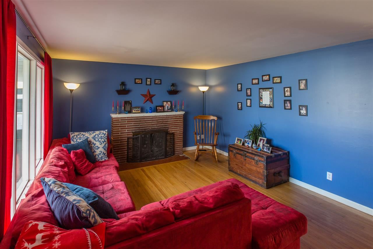 13204 E 11th Ave - Photo 4