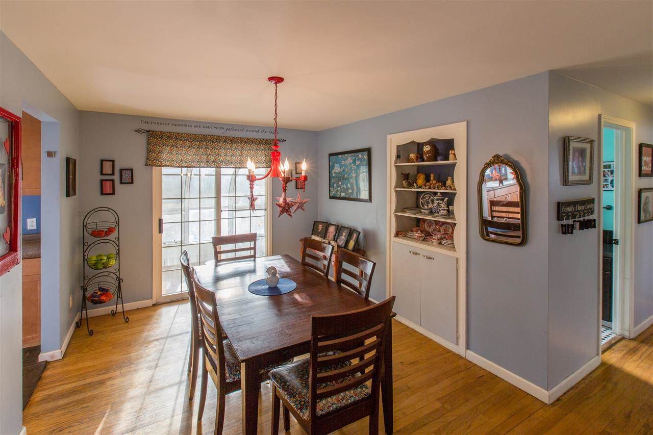 13204 E 11th Ave - Photo 6