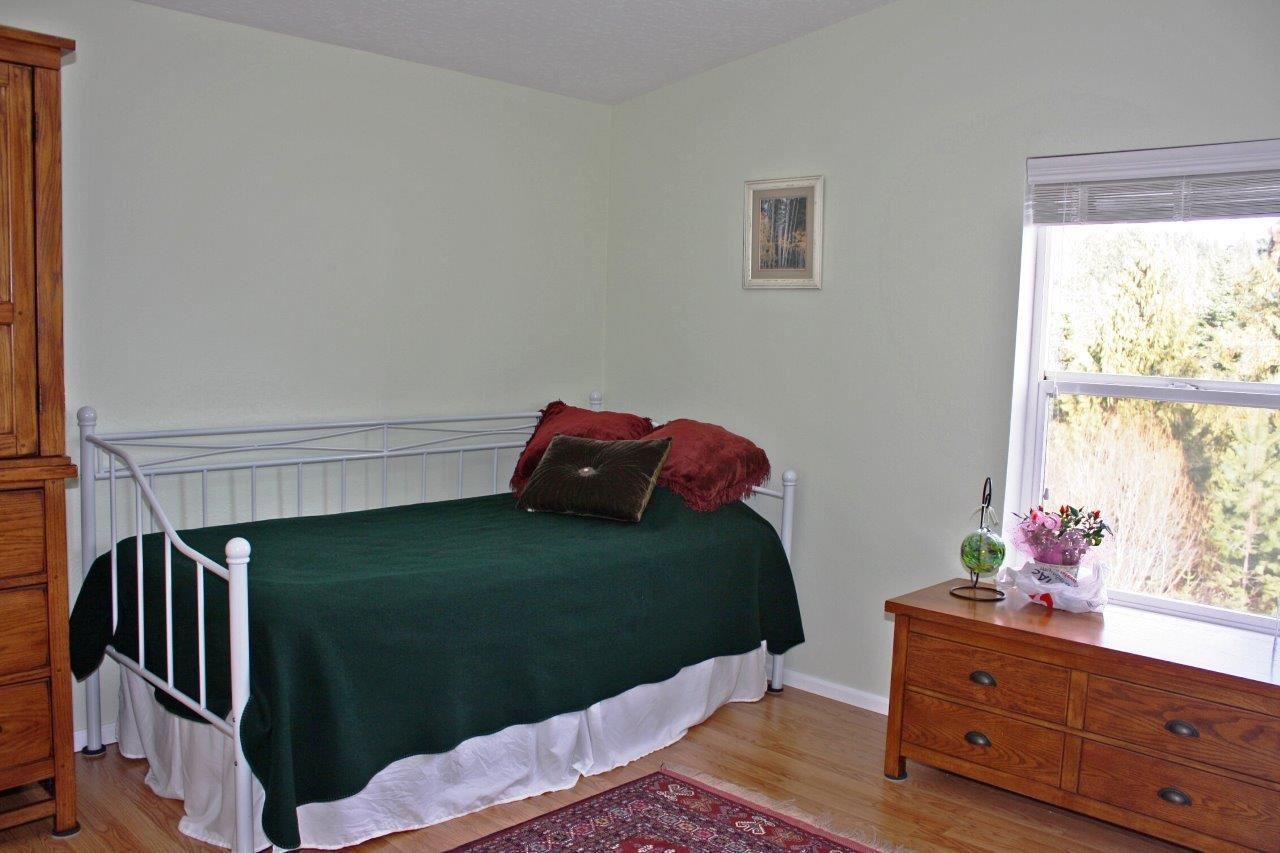 15719 N Koth Rd - Photo 11