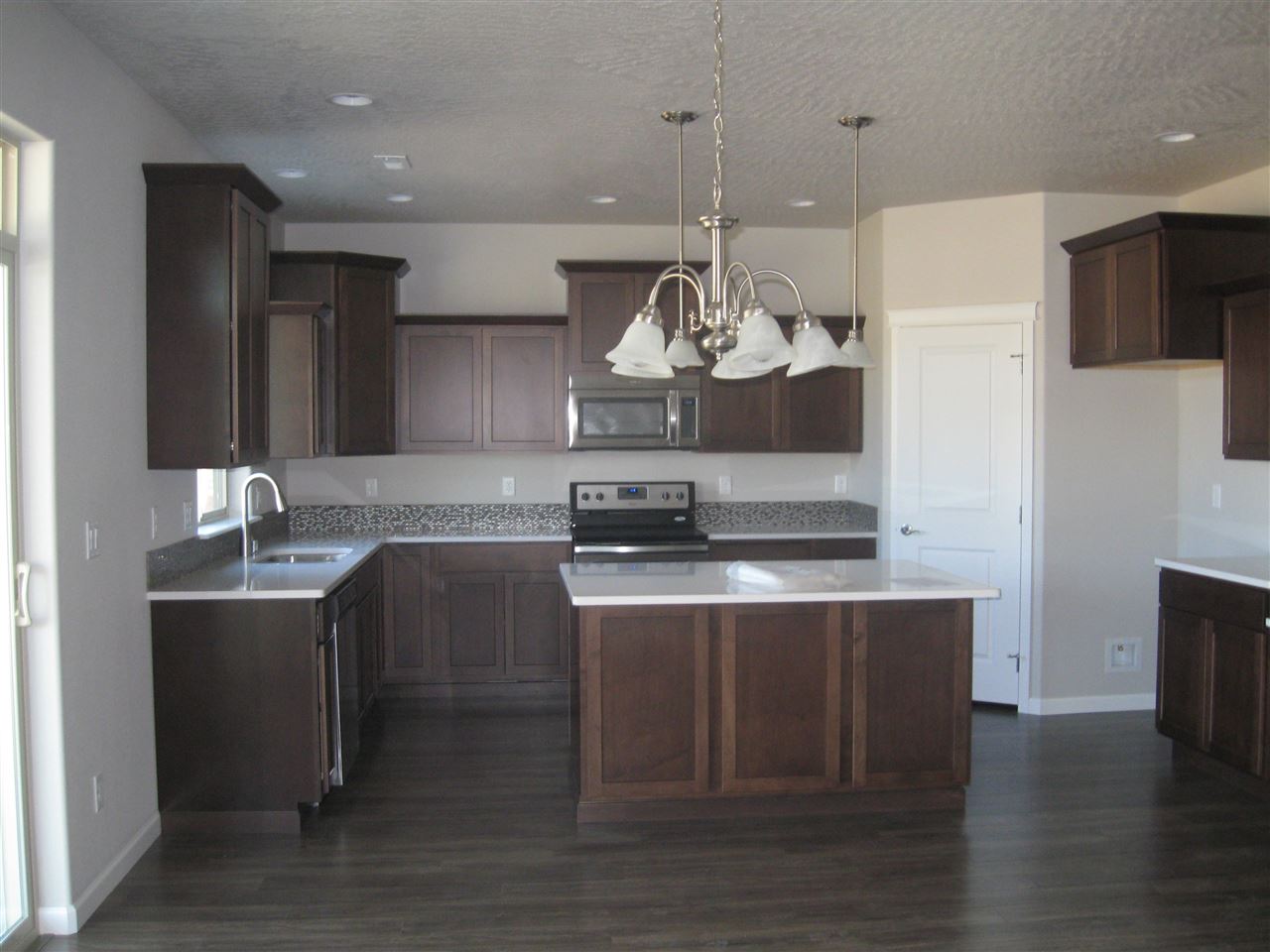 1414 S McMillan Rd - Photo 4