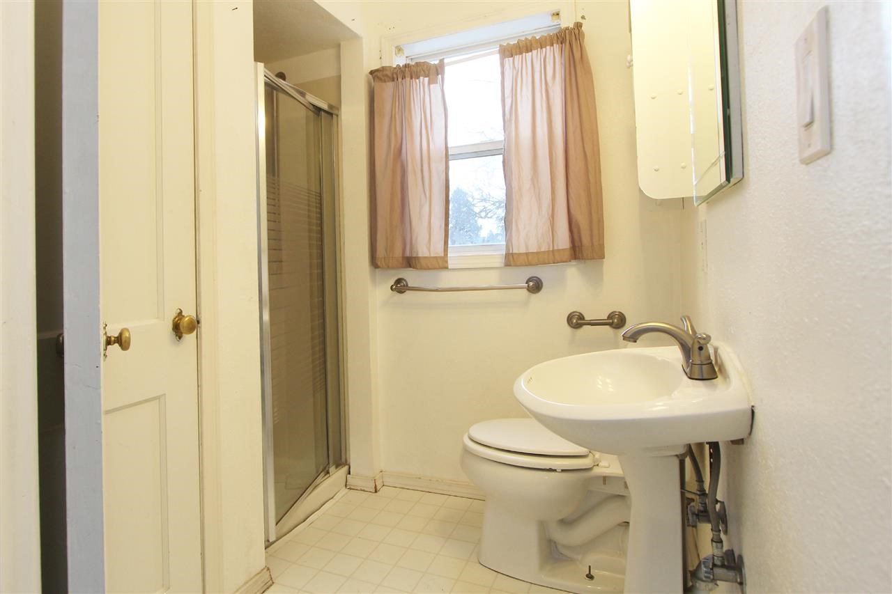 13523 E 3rd Ave - Photo 12