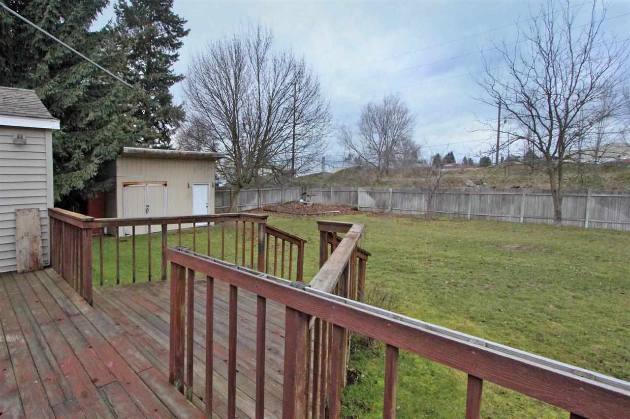 13523 E 3rd Ave - Photo 16