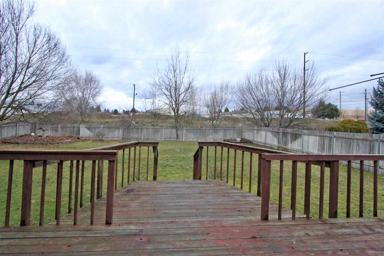 13523 E 3rd Ave - Photo 17