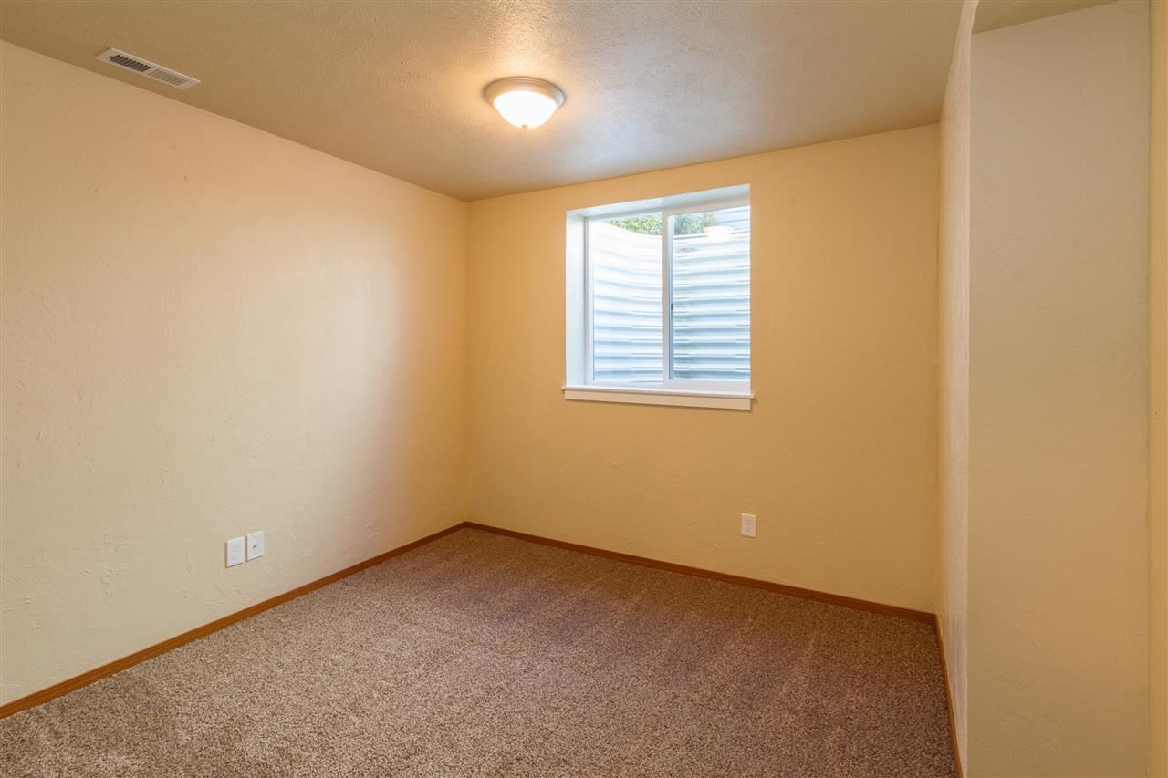 2509 W Rowan Ave - Photo 14