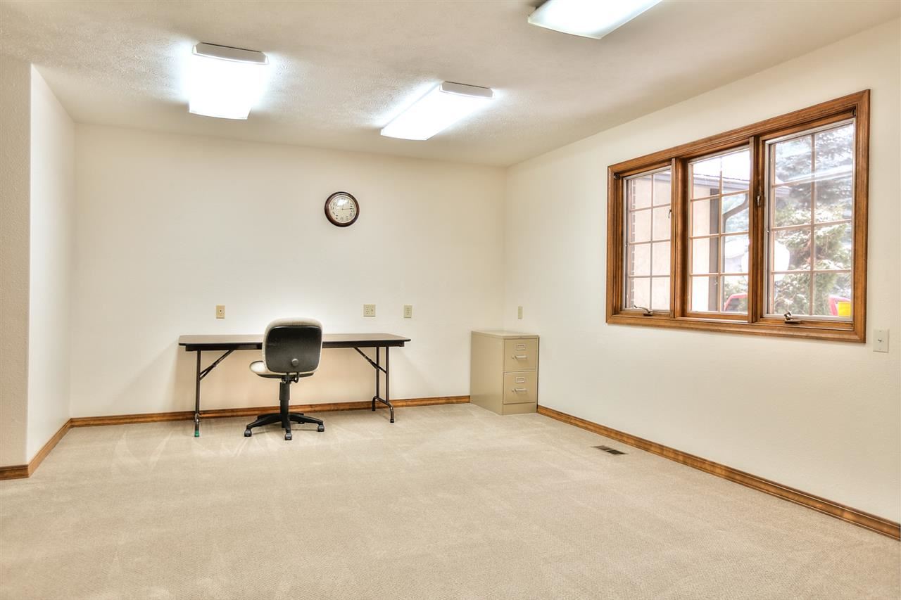 1306 E Glencrest Dr - Photo 11