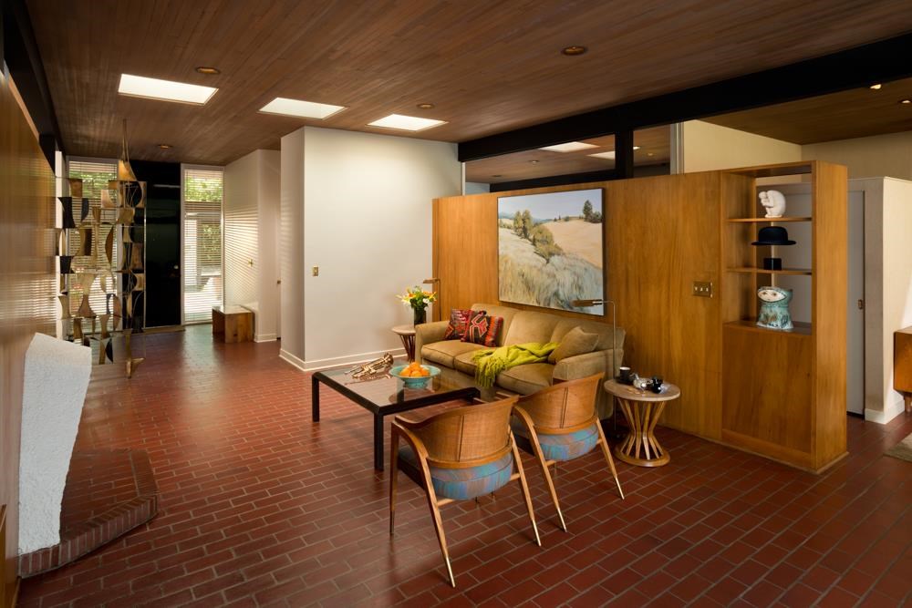 431 E 16th - Photo 11