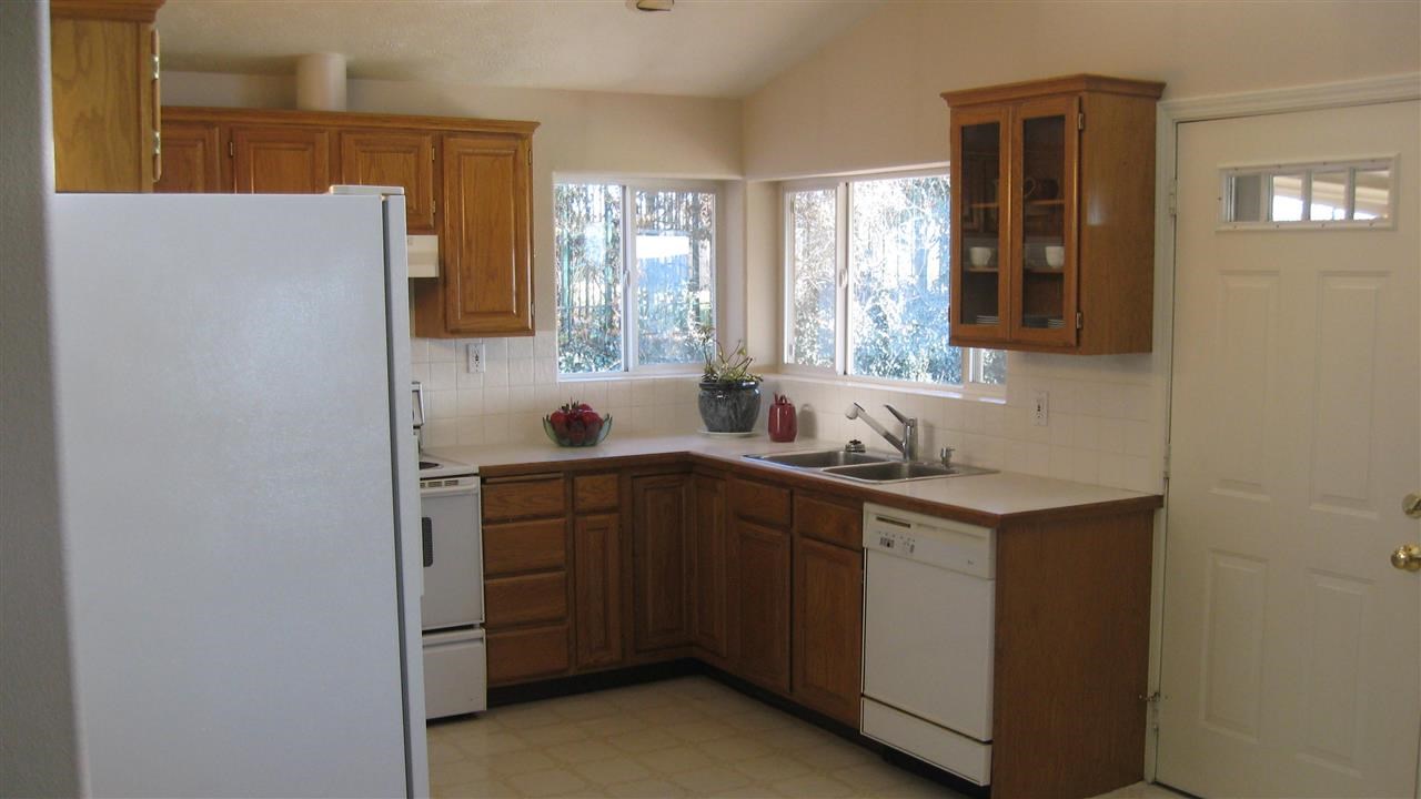 717 W Glass Ave - Photo 11