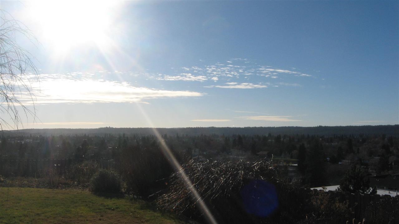 717 W Glass Ave - Photo 3