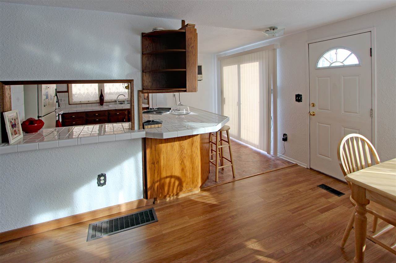 2323 E Gordon - Photo 3