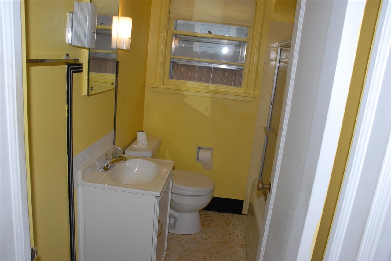 2528 W Walton Ave - Photo 12