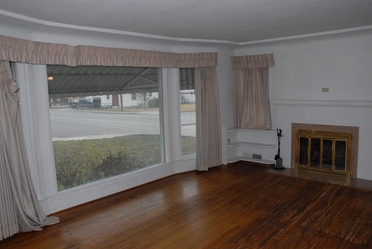 2528 W Walton Ave - Photo 4