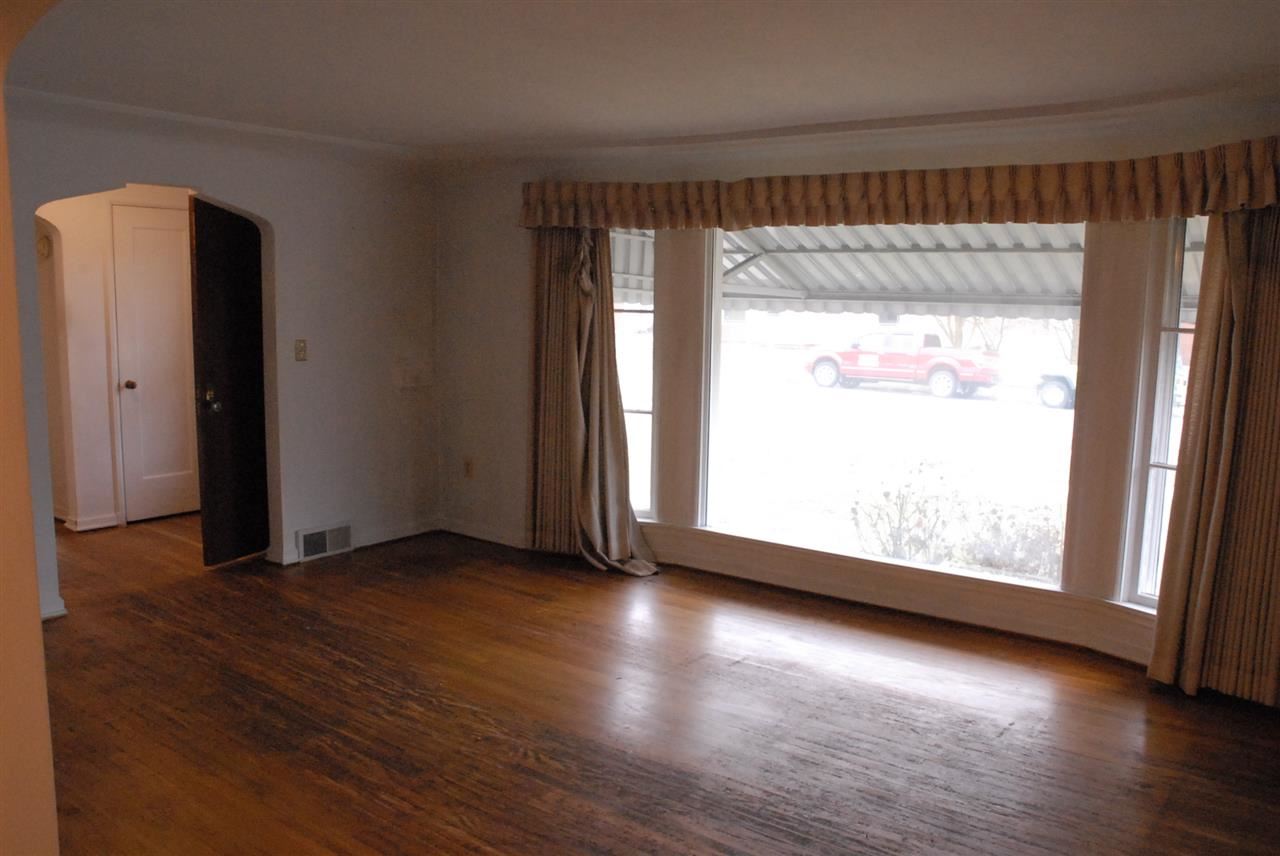 2528 W Walton Ave - Photo 5