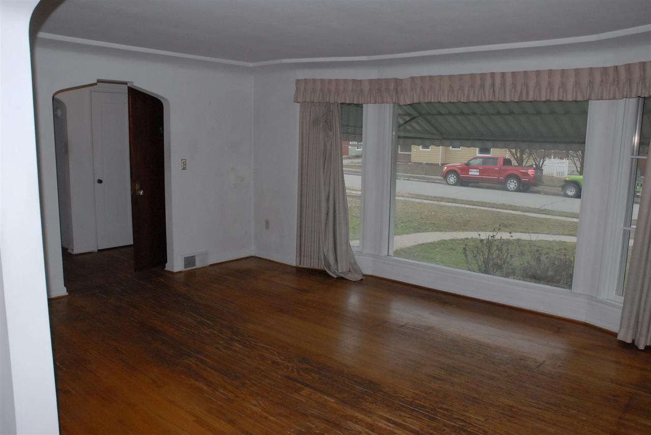 2528 W Walton Ave - Photo 6