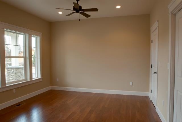 828 E Lakeview Ln - Photo 4