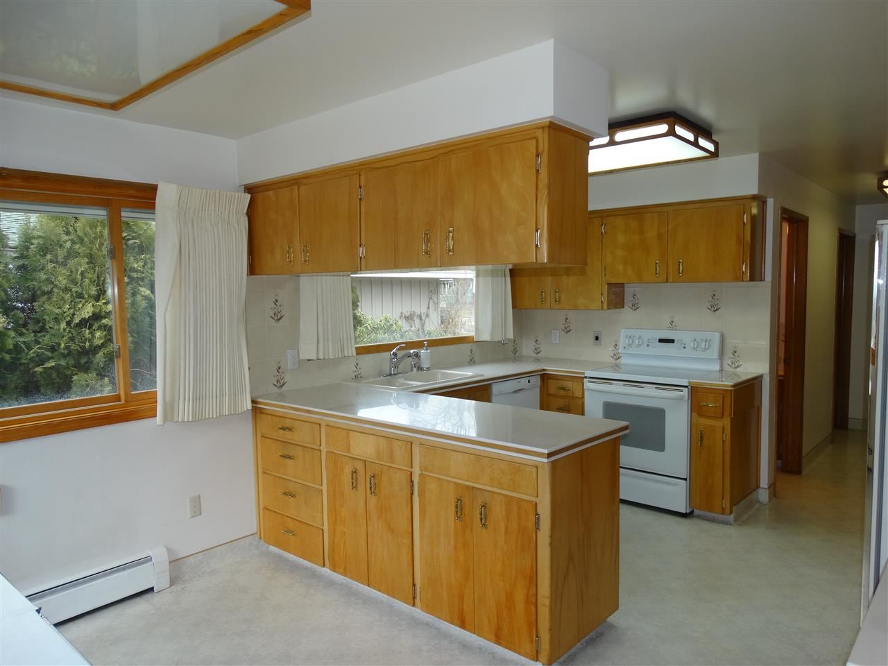 1111 W Glass Ave - Photo 11