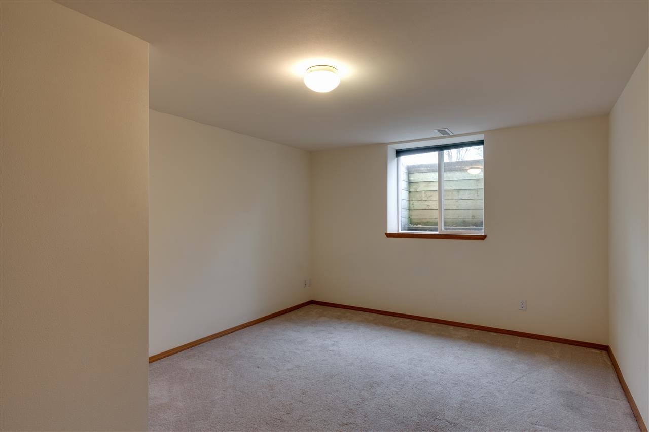 4103 S Dearborn Ct - Photo 17