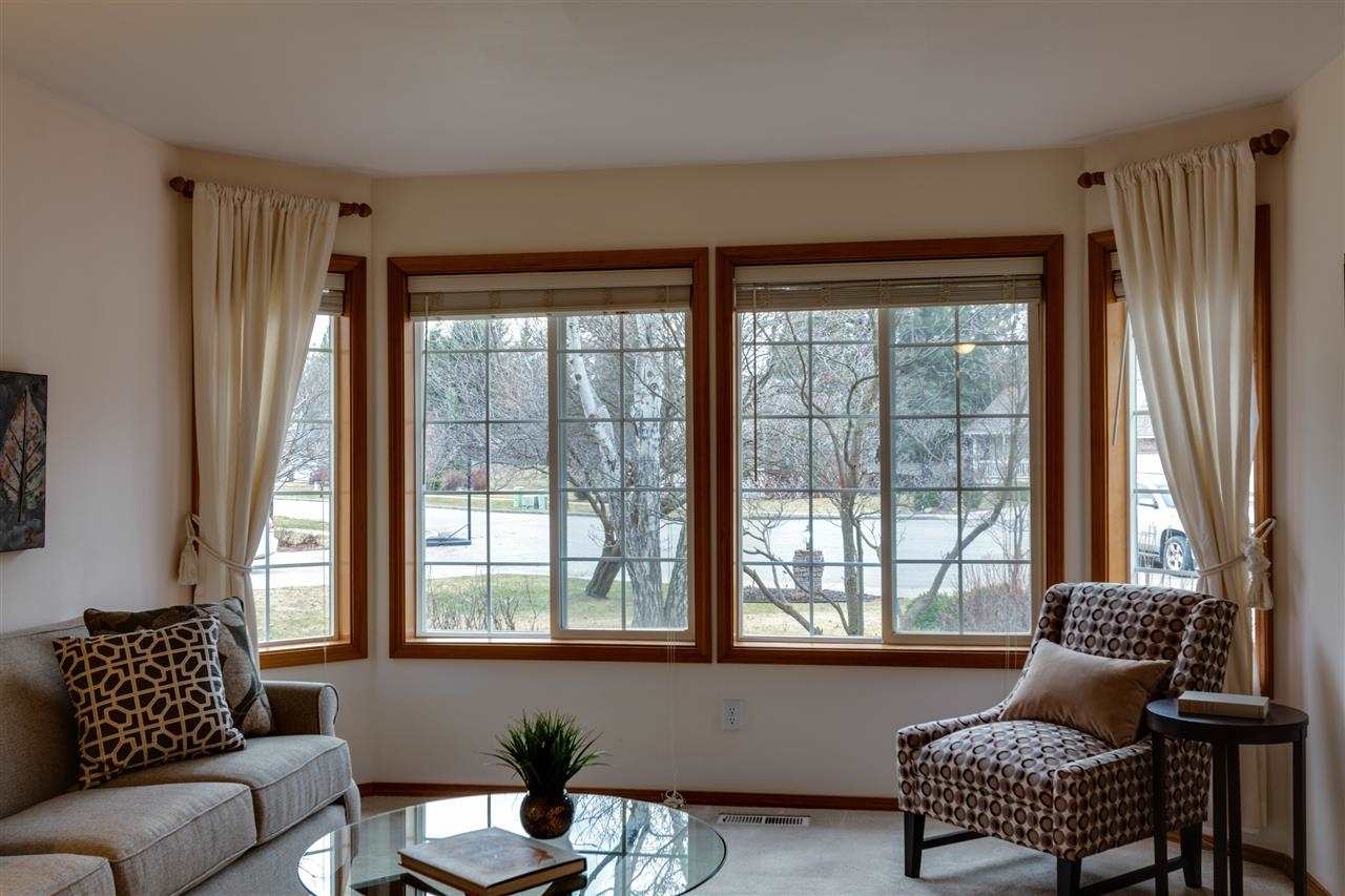 4103 S Dearborn Ct - Photo 9