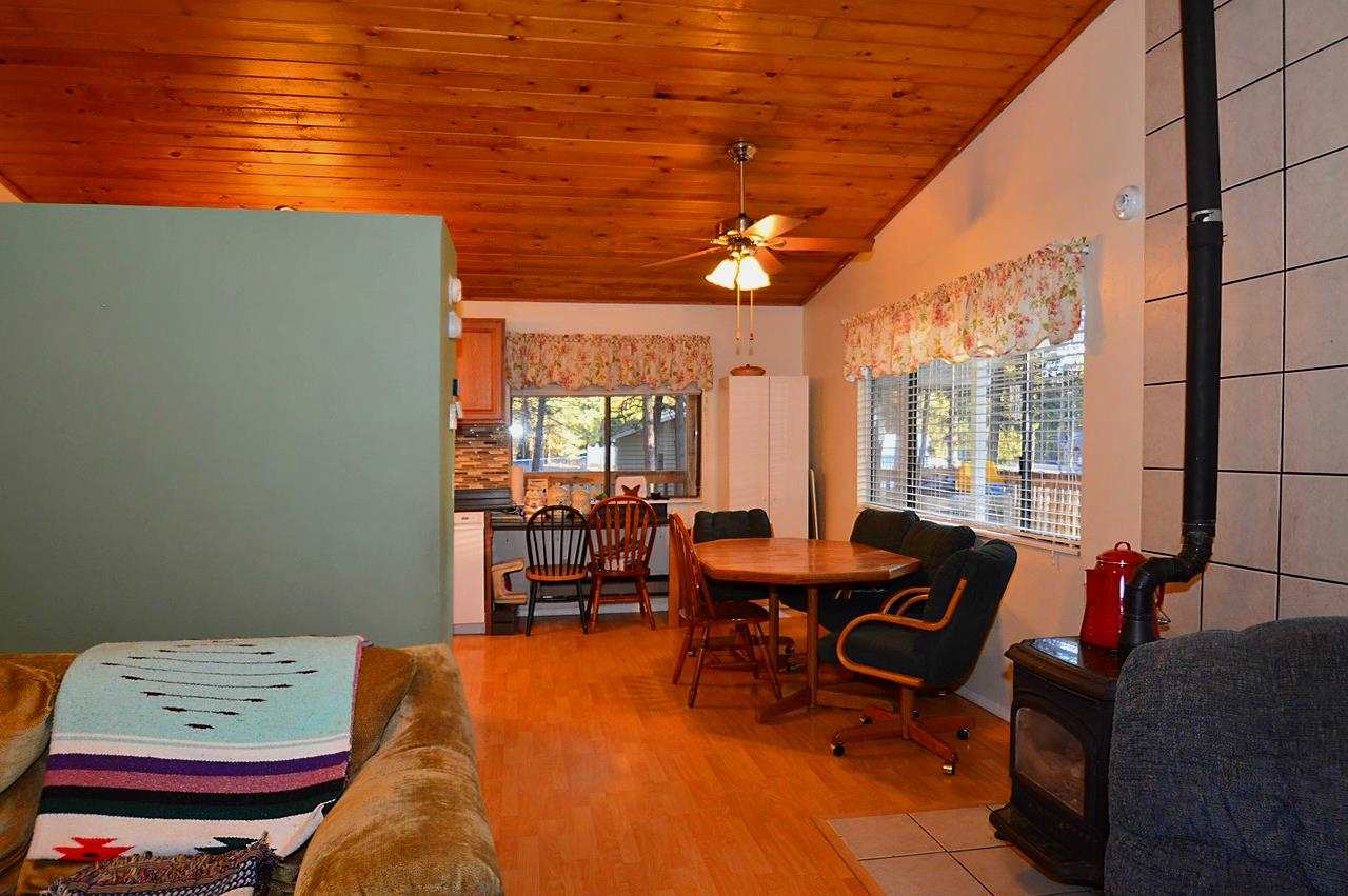 4580 Woodland Shores Dr - Photo 3
