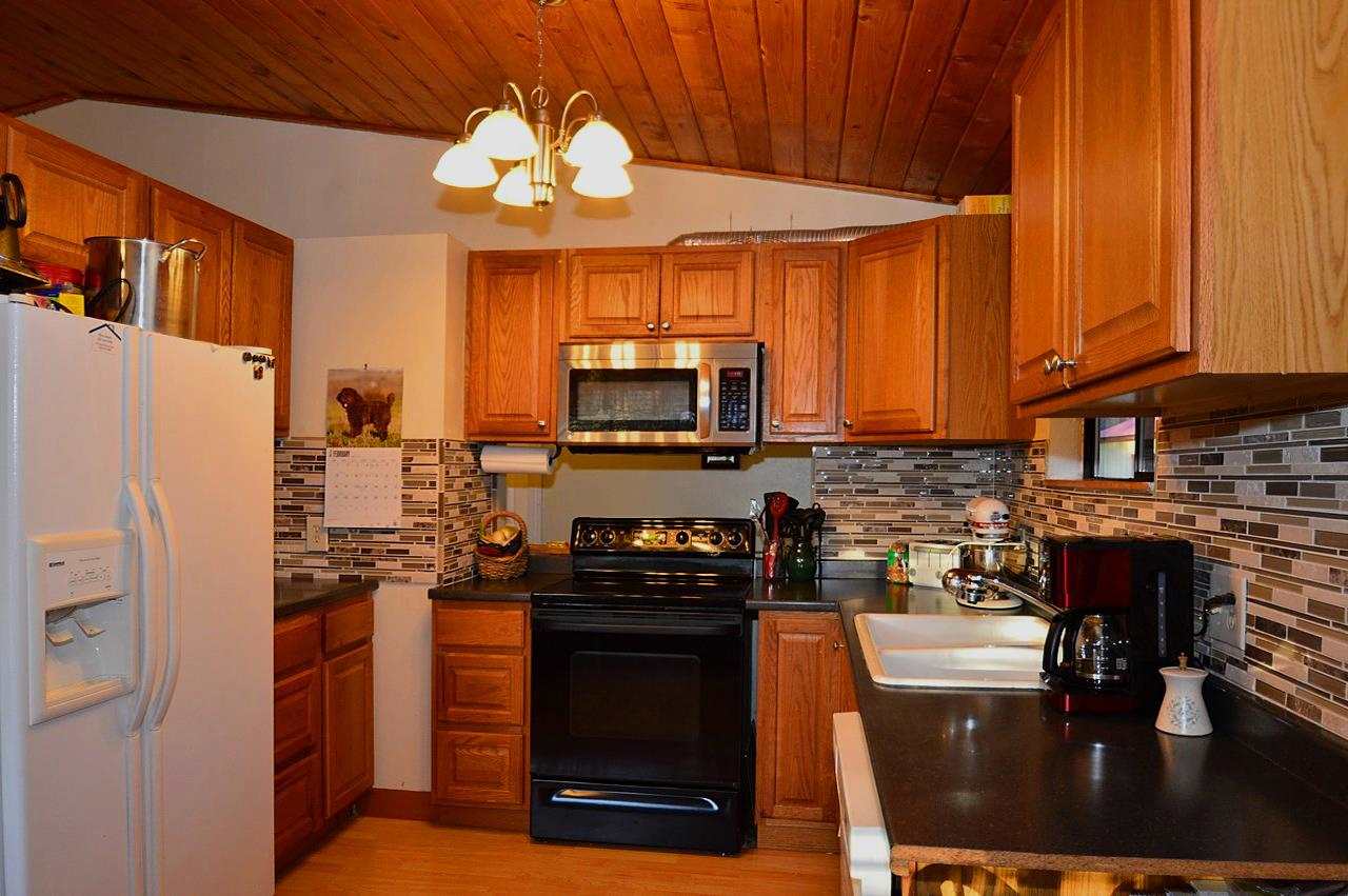 4580 Woodland Shores Dr - Photo 5