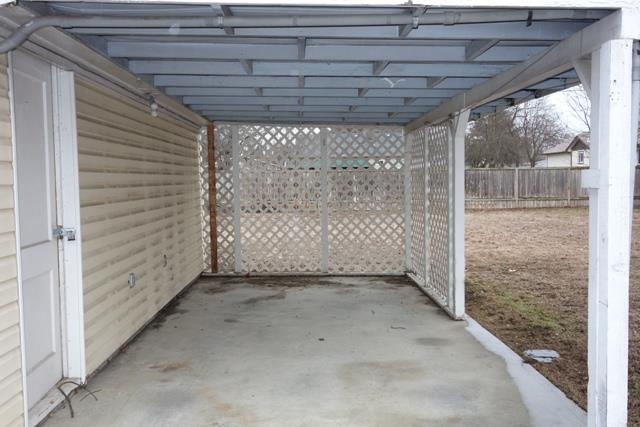 1410 N Locust Rd - Photo 19