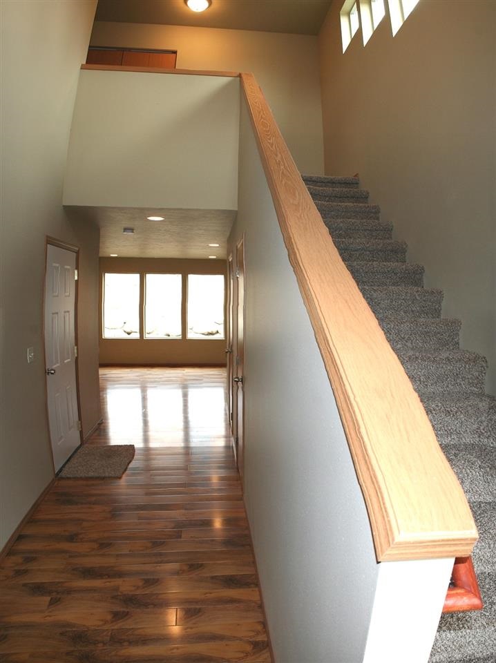 1618 S NETTLETON Ln - Photo 8
