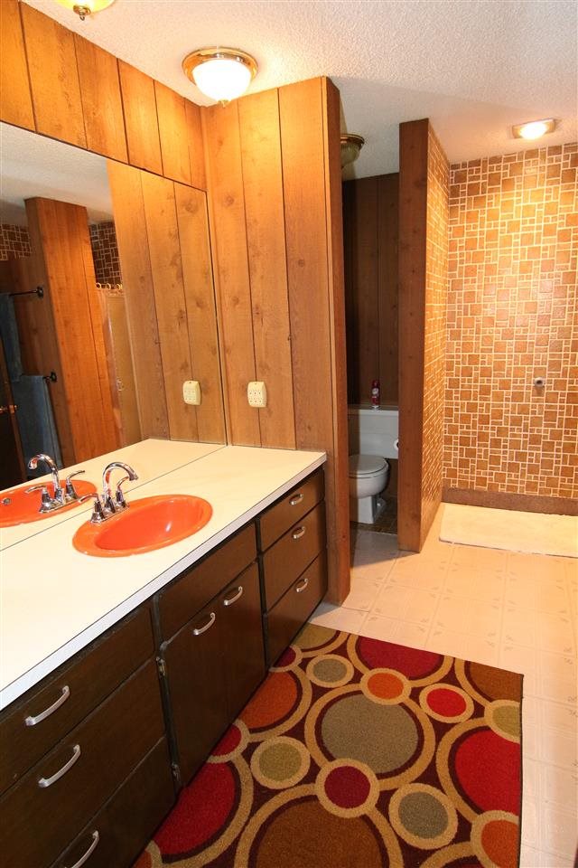 11122 E 18th Ave - Photo 9